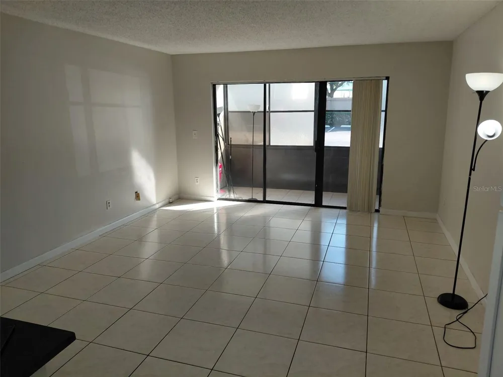 8203 SUN SPRING CIRCLE #21 Orlando, FL 32825