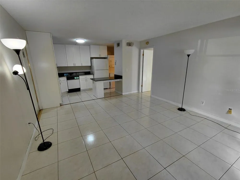 8203 SUN SPRING CIRCLE #21 Orlando, FL 32825