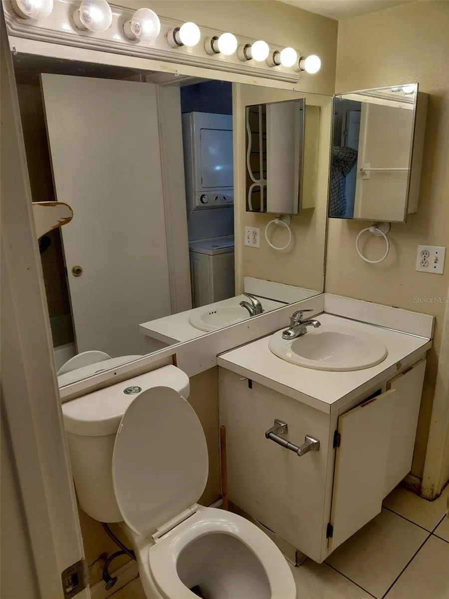 8203 SUN SPRING CIRCLE #21 Orlando, FL 32825