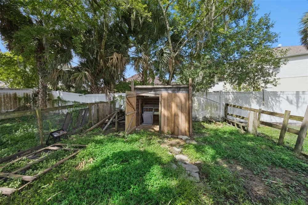 2201 CELERY AVENUE Sanford, FL 32771