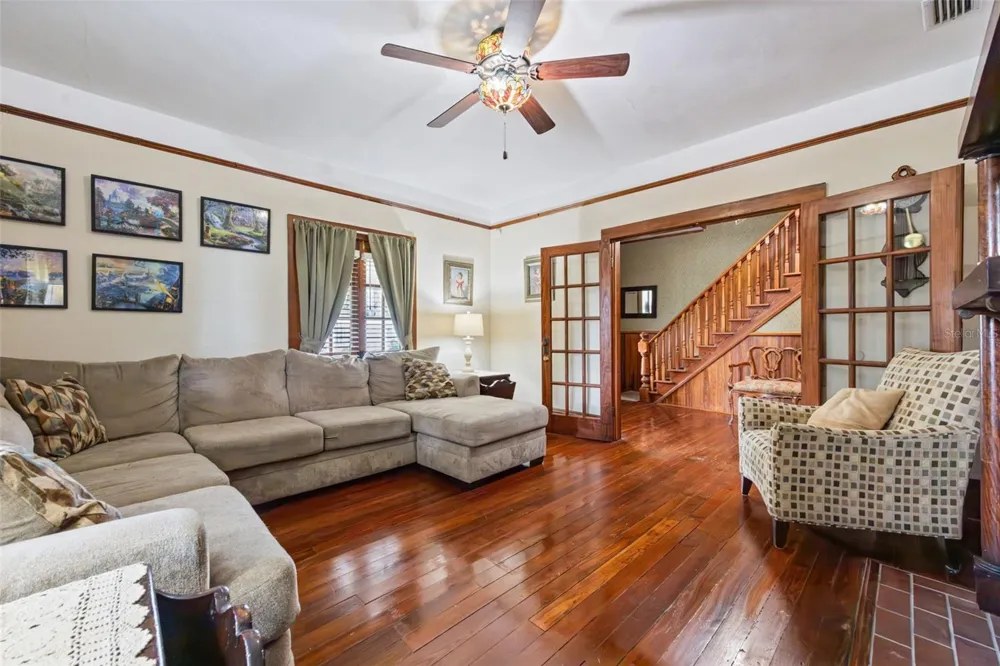 2201 CELERY AVENUE Sanford, FL 32771