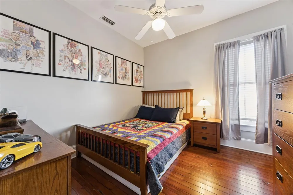 2201 CELERY AVENUE Sanford, FL 32771