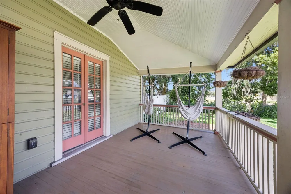 2201 CELERY AVENUE Sanford, FL 32771