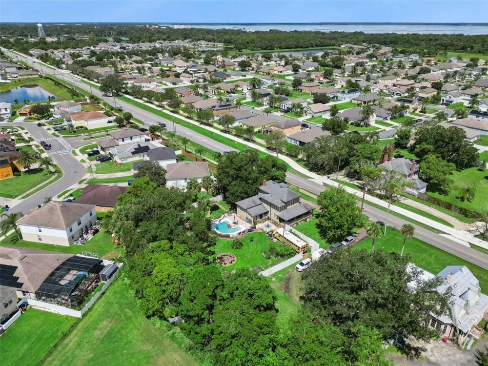 2201 CELERY AVENUE Sanford, FL 32771
