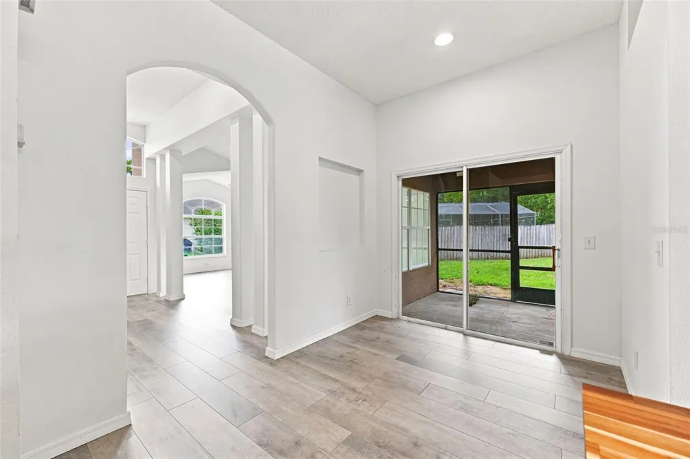 2247 MAJESTIC EAGLE CIRCLE Clermont, FL 34714
