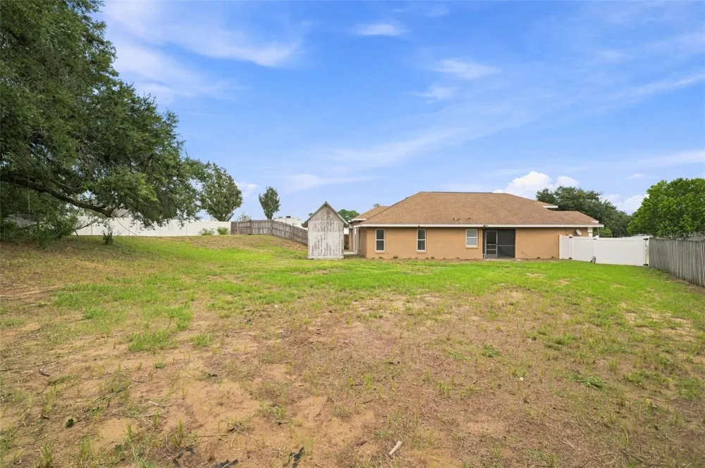 2247 MAJESTIC EAGLE CIRCLE Clermont, FL 34714