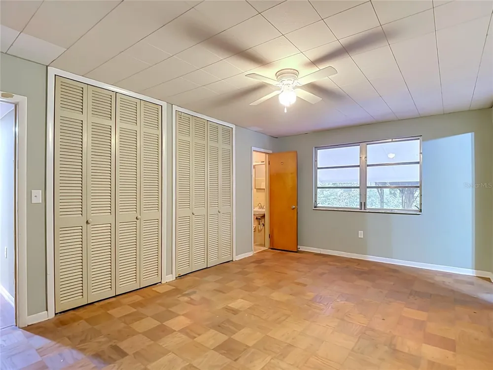1304 E DIANA STREET Tampa, FL 33604