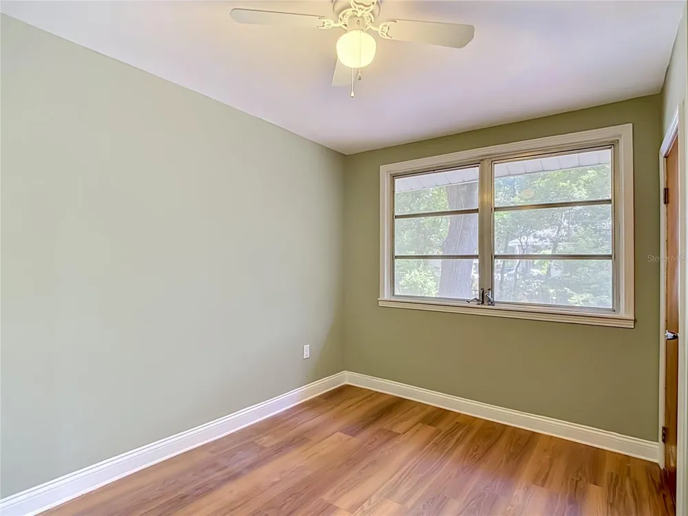 1304 E DIANA STREET Tampa, FL 33604