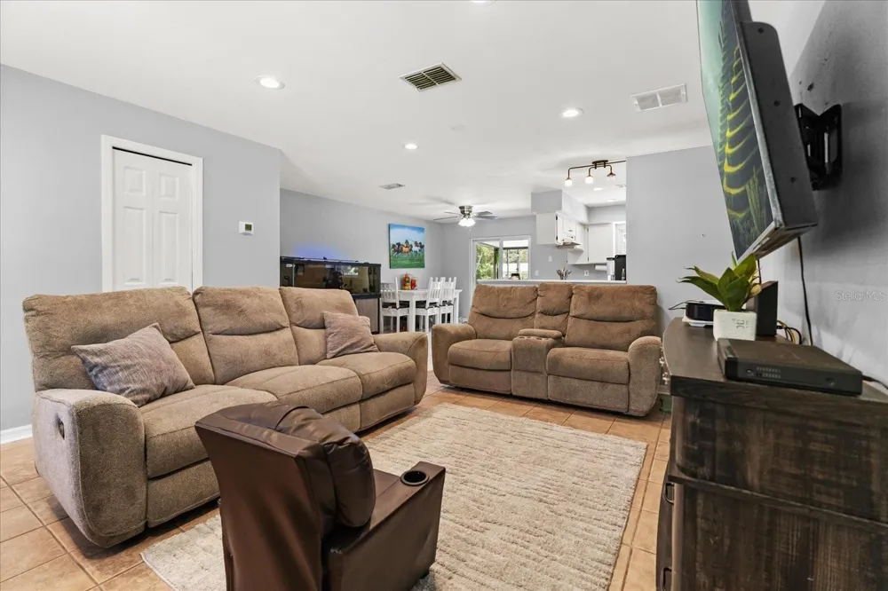 4849 JAY DRIVE St Cloud, FL 34772