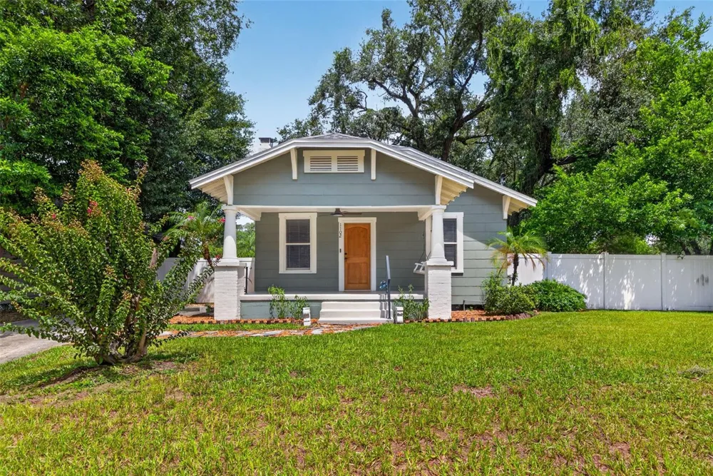 1102 E CHELSEA STREET Tampa, FL 33603