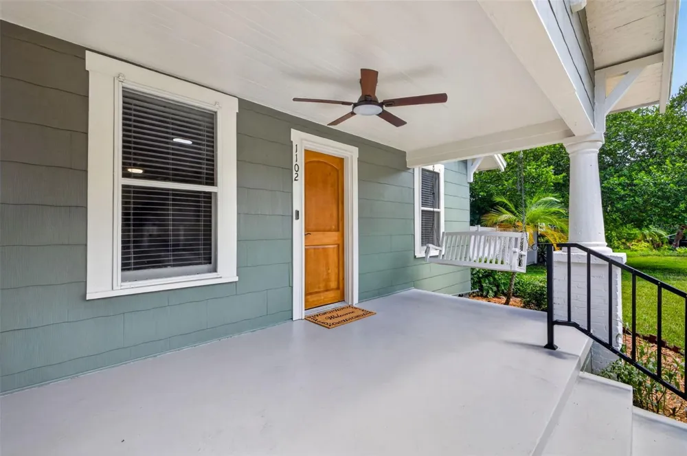 1102 E CHELSEA STREET Tampa, FL 33603