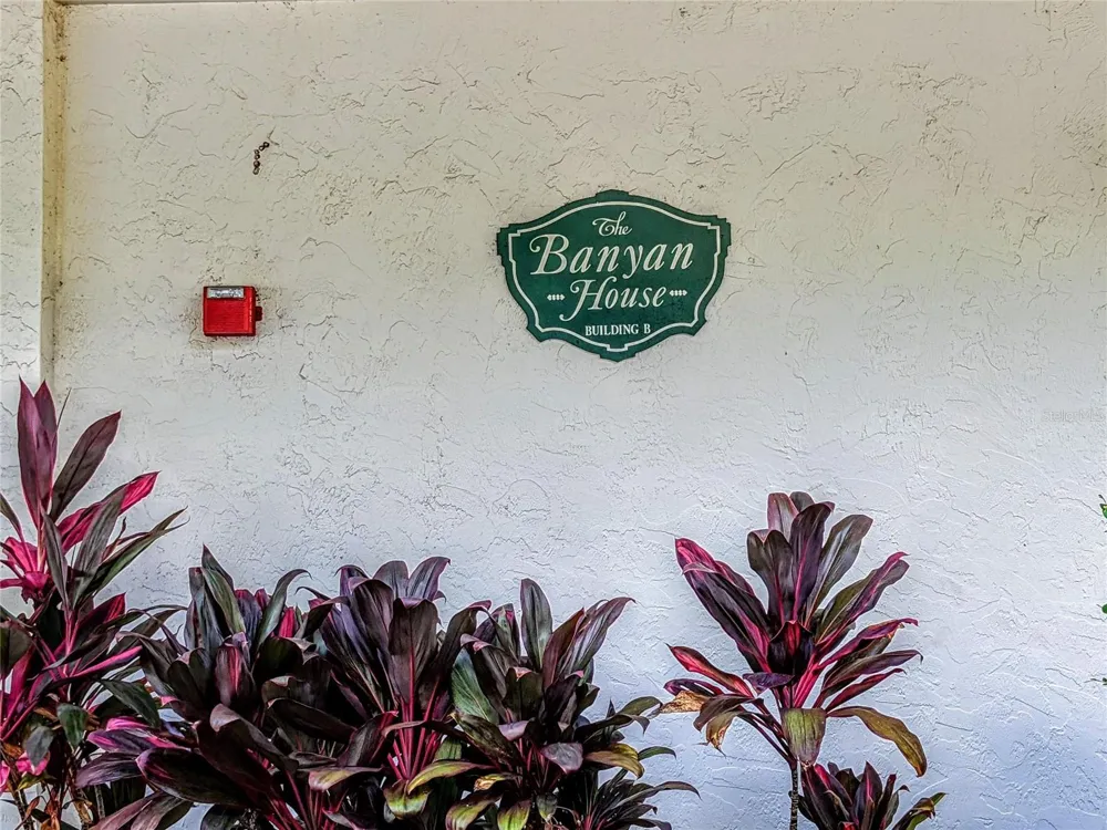 1714 69TH AVENUE W #B308 Bradenton, FL 34207
