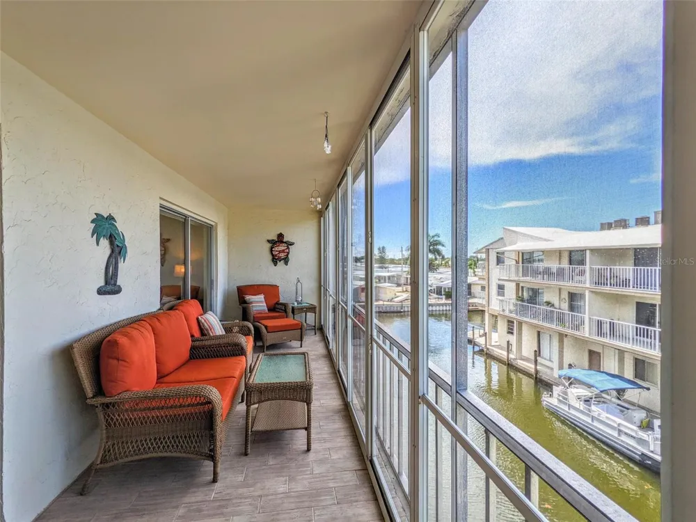 1714 69TH AVENUE W #B308 Bradenton, FL 34207