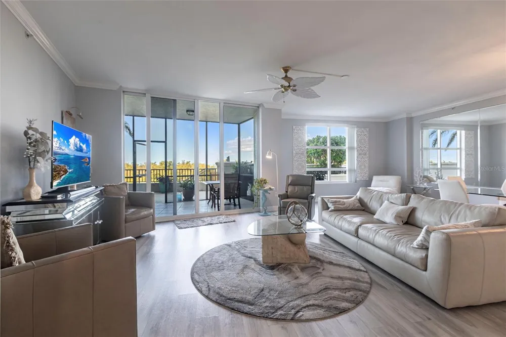 3329 SUNSET KEY CIRCLE #107 Punta Gorda, FL 33955