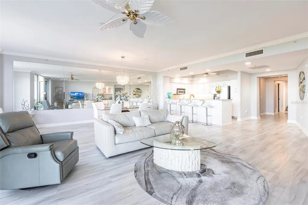 3329 SUNSET KEY CIRCLE #107 Punta Gorda, FL 33955
