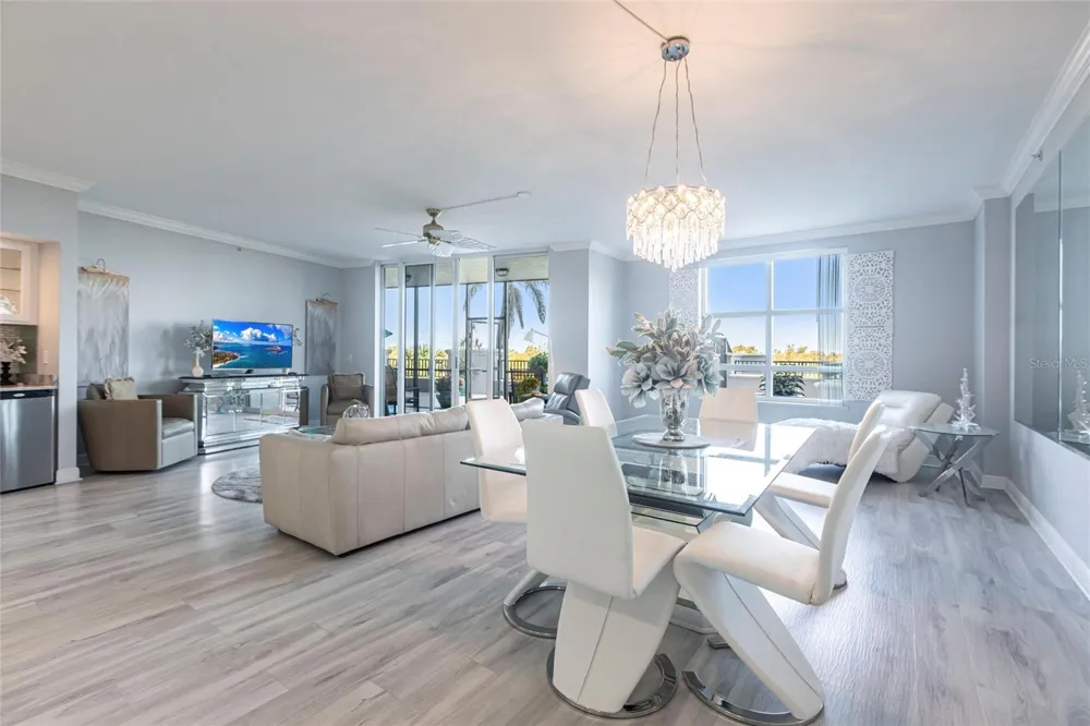 3329 SUNSET KEY CIRCLE #107 Punta Gorda, FL 33955