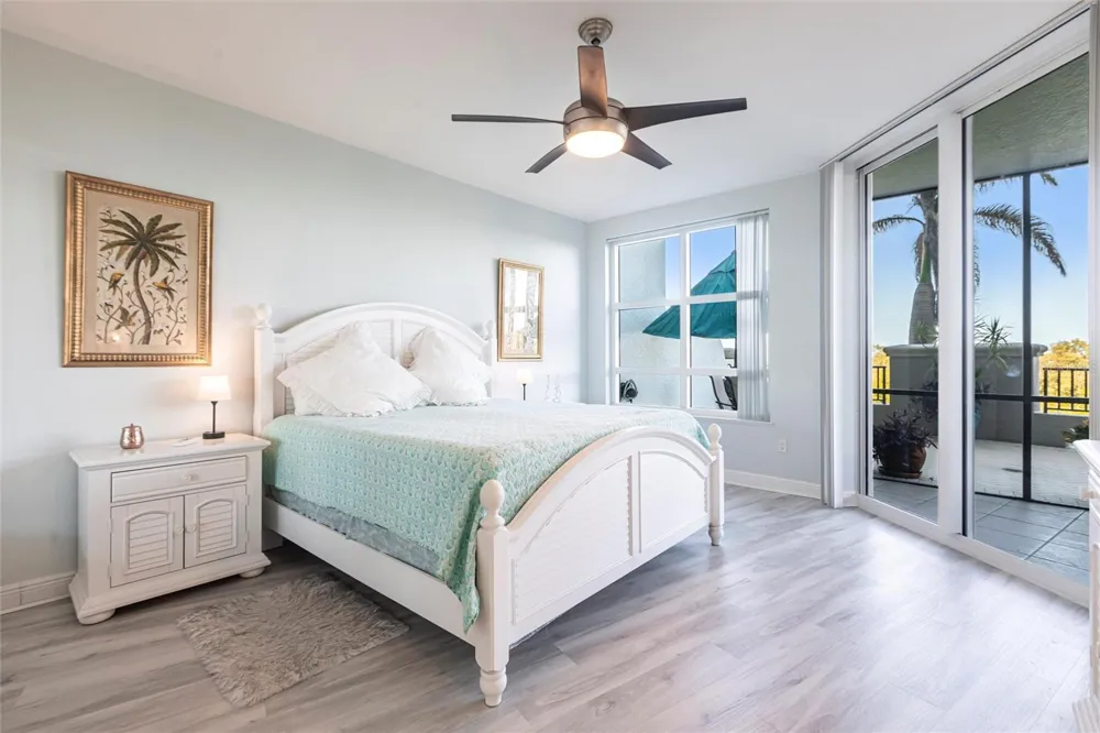3329 SUNSET KEY CIRCLE #107 Punta Gorda, FL 33955