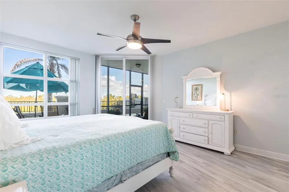 3329 SUNSET KEY CIRCLE #107 Punta Gorda, FL 33955