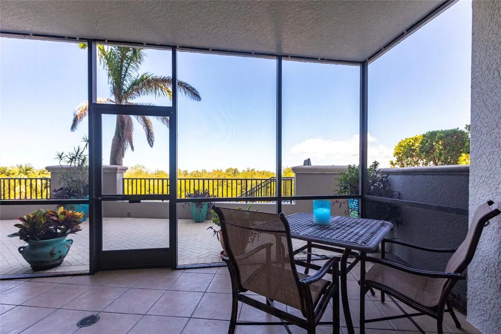 3329 SUNSET KEY CIRCLE #107 Punta Gorda, FL 33955