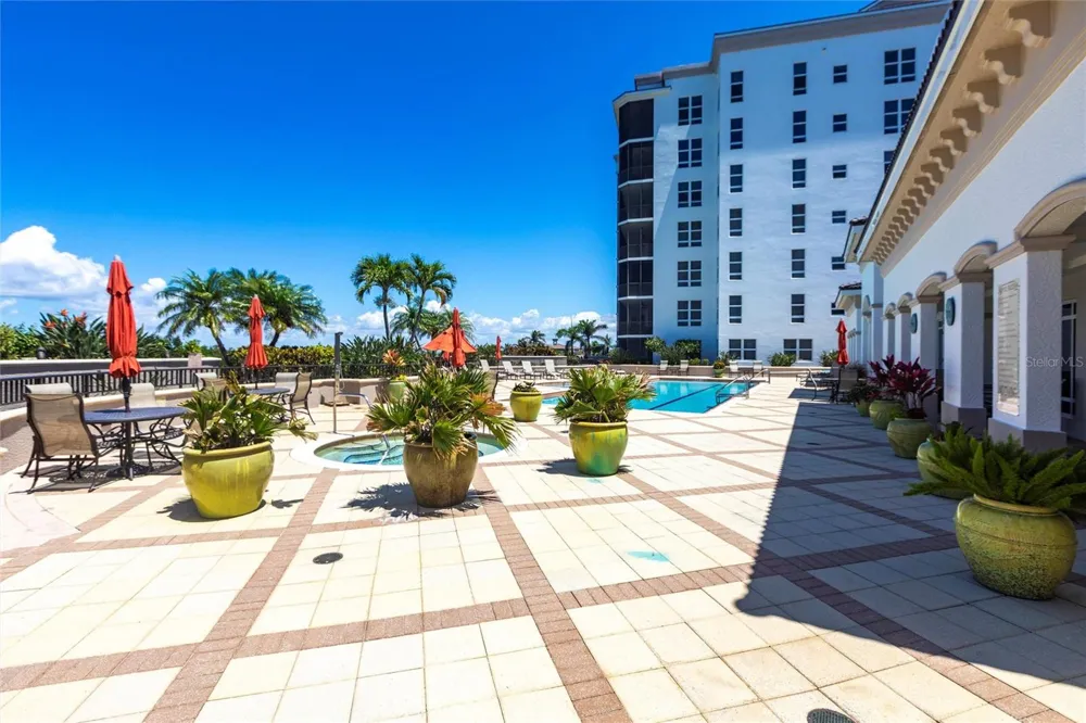 3329 SUNSET KEY CIRCLE #107 Punta Gorda, FL 33955