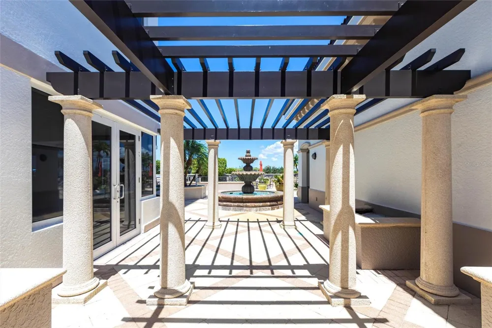 3329 SUNSET KEY CIRCLE #107 Punta Gorda, FL 33955