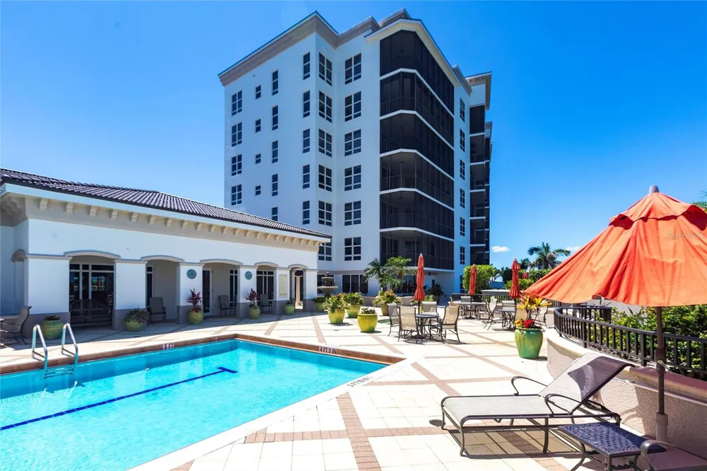 3329 SUNSET KEY CIRCLE #107 Punta Gorda, FL 33955