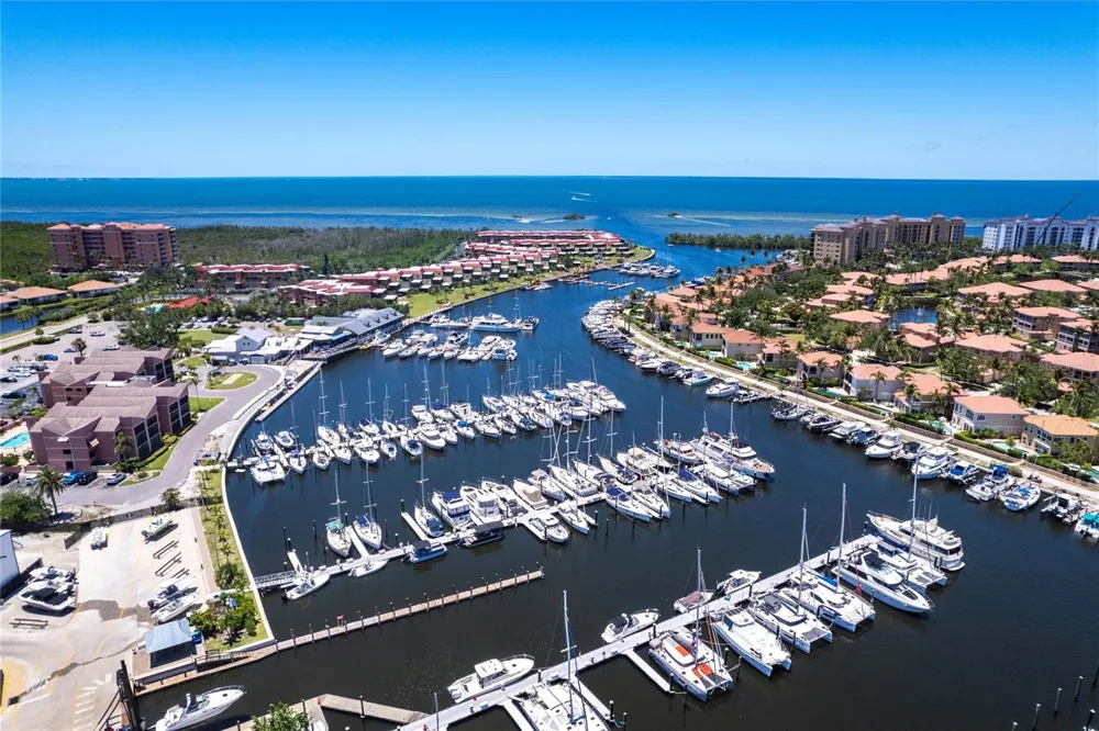3329 SUNSET KEY CIRCLE #107 Punta Gorda, FL 33955