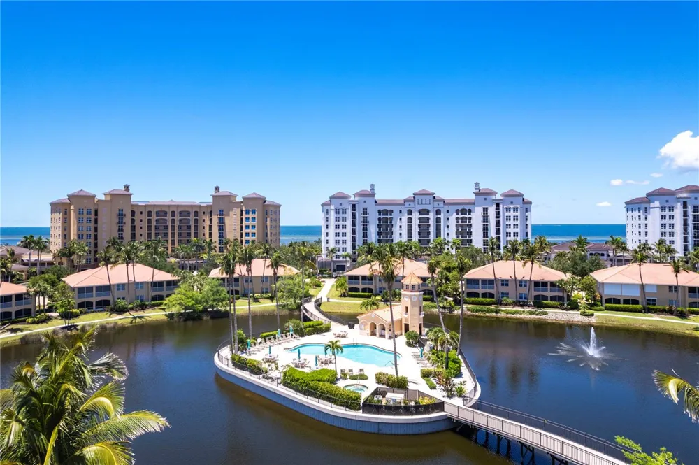 3329 SUNSET KEY CIRCLE #107 Punta Gorda, FL 33955