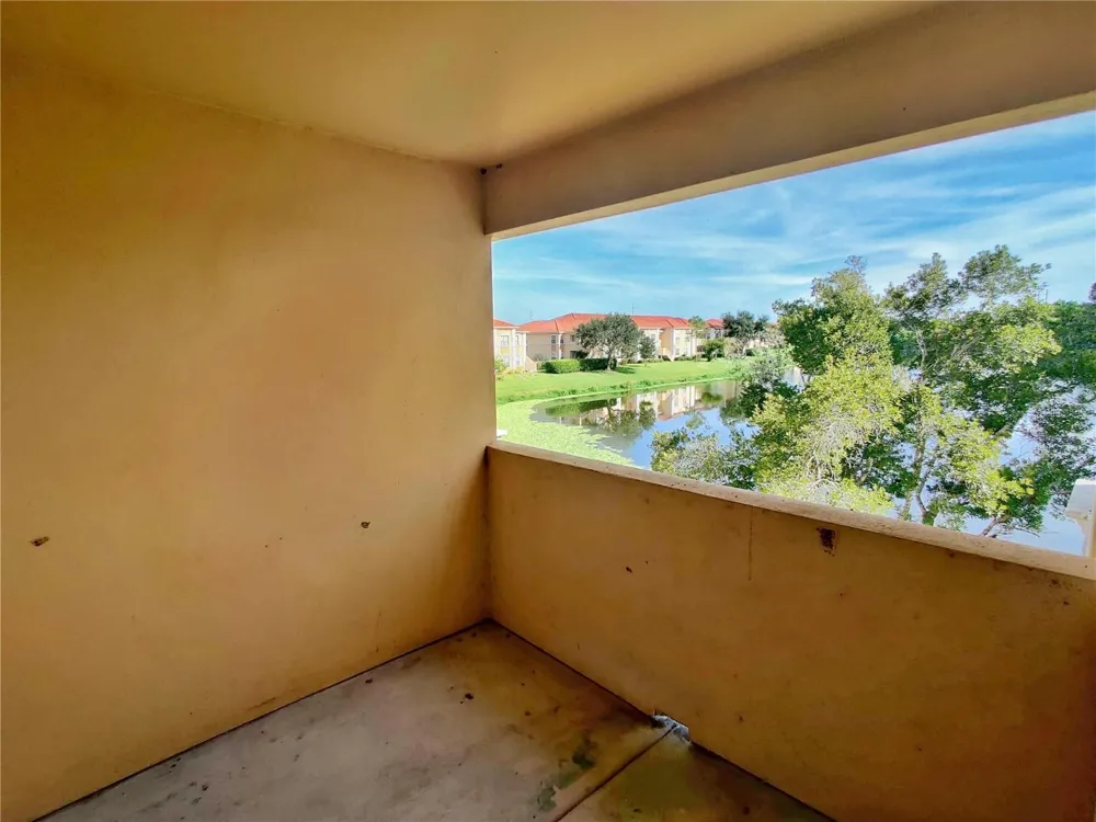 3005 CHIANTI COURT #208 Sarasota, FL 34237
