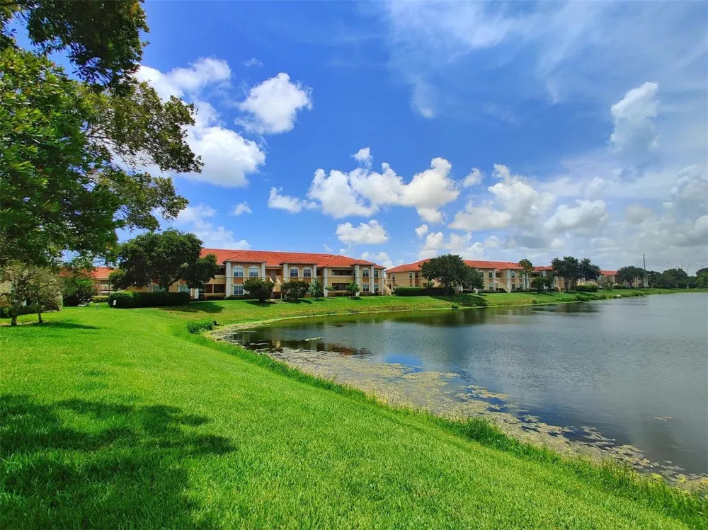 3005 CHIANTI COURT #208 Sarasota, FL 34237