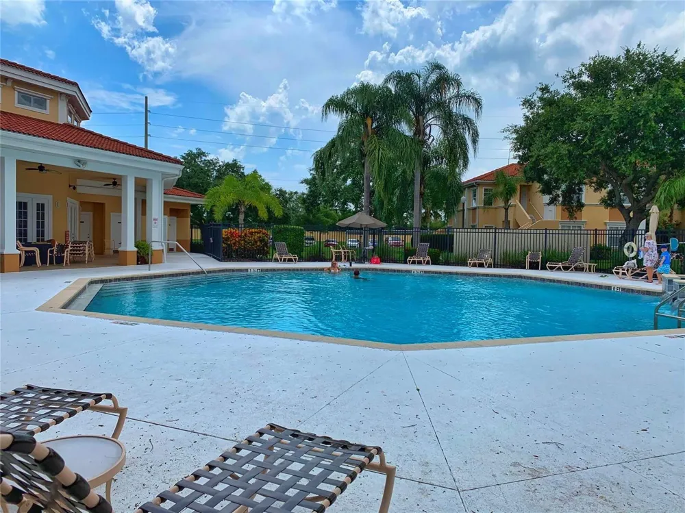 3005 CHIANTI COURT #208 Sarasota, FL 34237