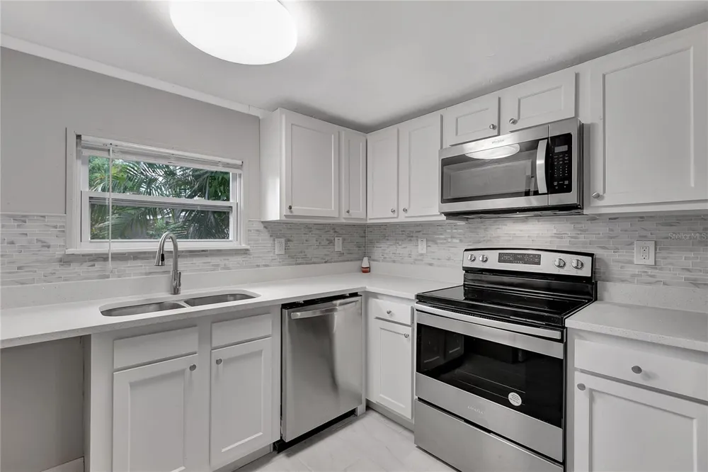 Address Not Shown St Petersburg, FL 33714