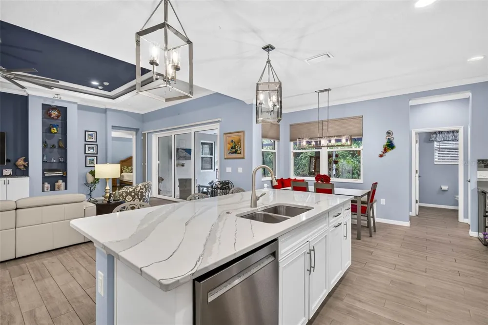 11720 PETUNIA TERRACE Bradenton, FL 34212