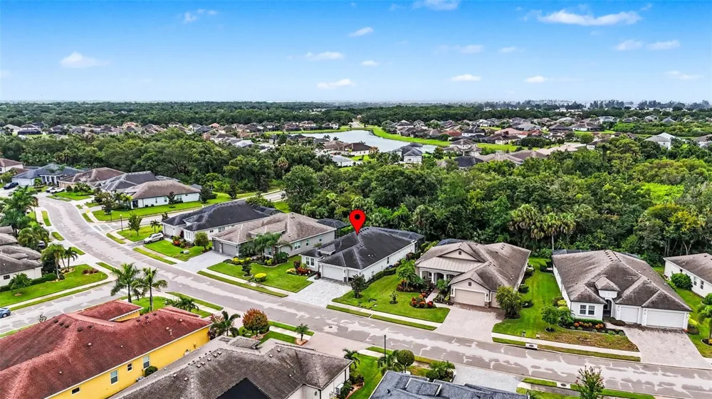 11720 PETUNIA TERRACE Bradenton, FL 34212