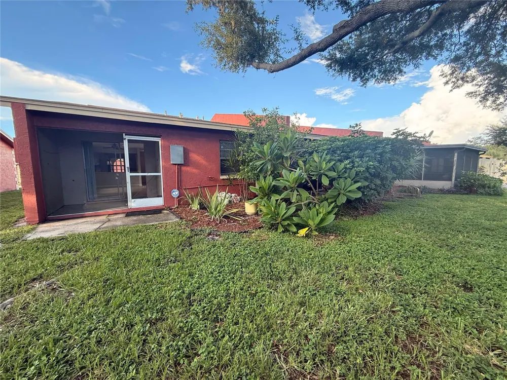 6380 BONNIE BAY CIRCLE Pinellas Park, FL 33781