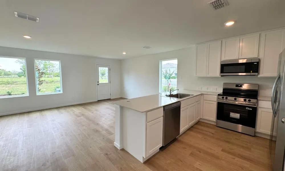 2408 BEVEL LANE Davenport, FL 33837