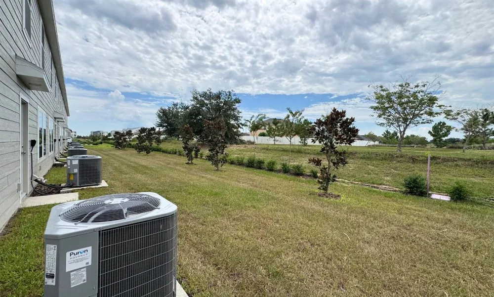 2408 BEVEL LANE Davenport, FL 33837