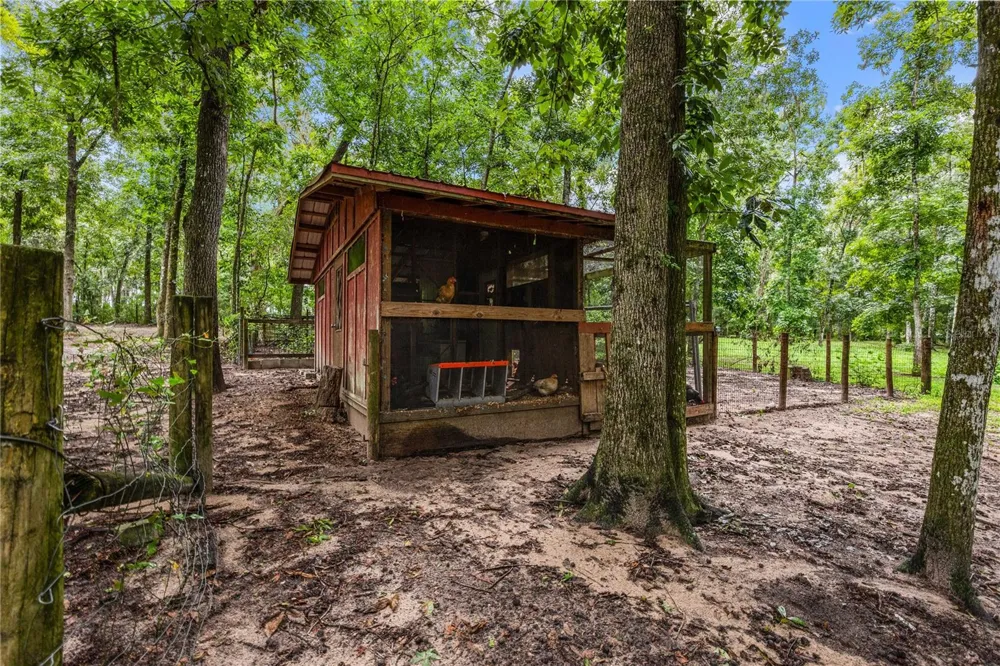 24142 TAMBER ROAD Brooksville, FL 34602