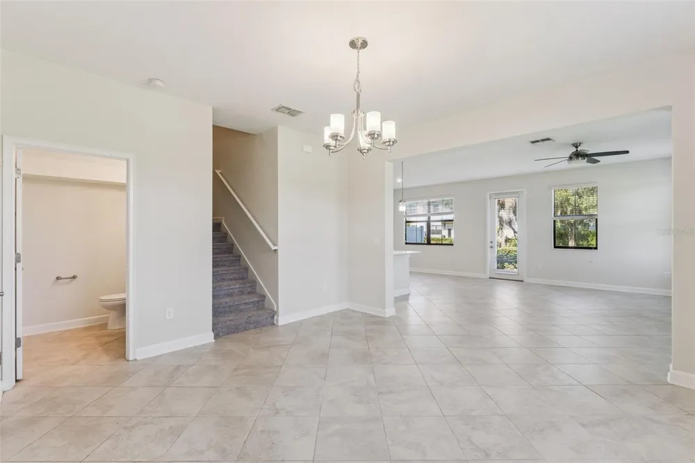 11433 WHISTLING PINE WAY Orlando, FL 32832