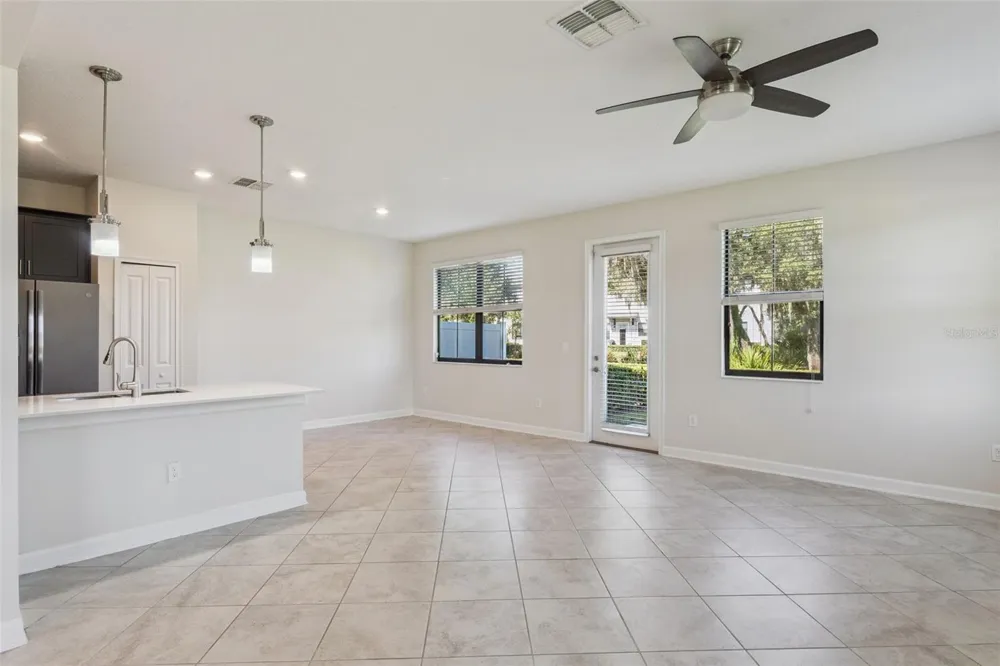 11433 WHISTLING PINE WAY Orlando, FL 32832