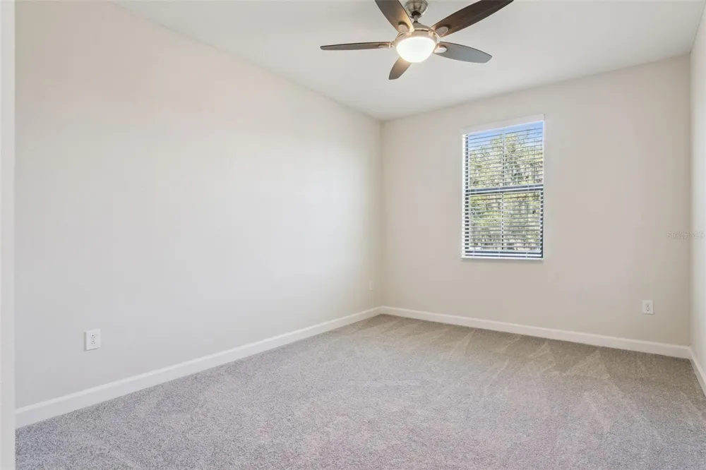 11433 WHISTLING PINE WAY Orlando, FL 32832