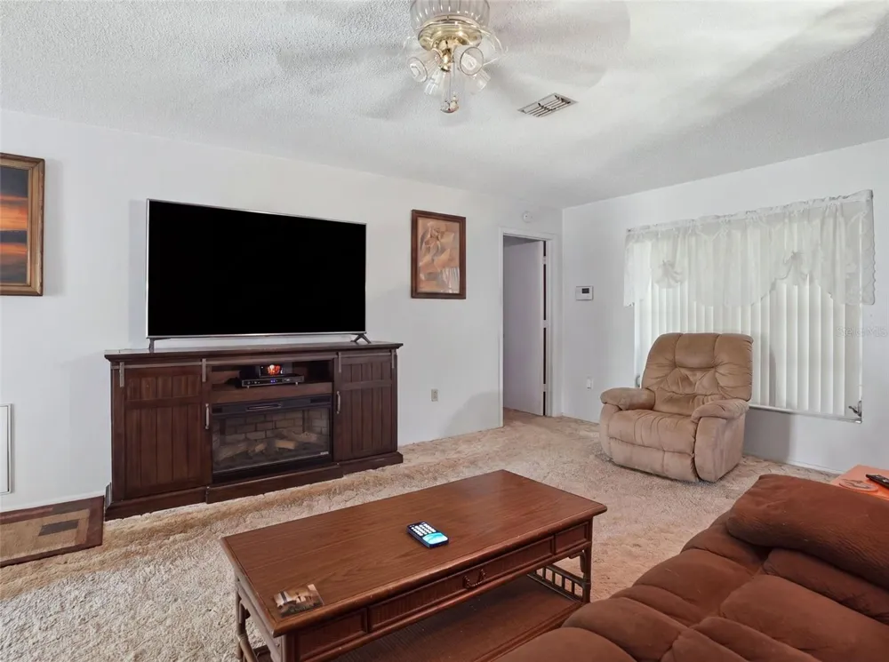 11121 ROLLINGWOOD DRIVE Port Richey, FL 34668