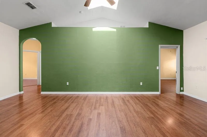 1861 SW 65TH DRIVE Gainesville, FL 32607