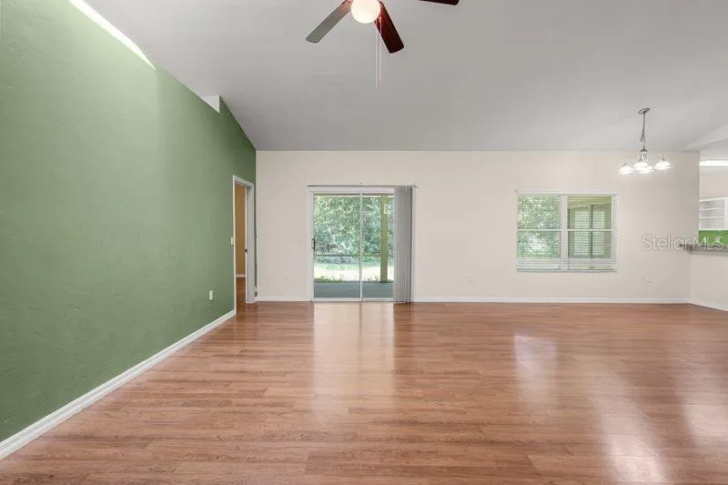 1861 SW 65TH DRIVE Gainesville, FL 32607