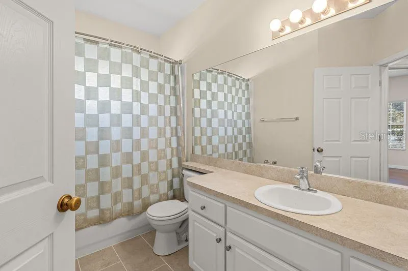 1861 SW 65TH DRIVE Gainesville, FL 32607