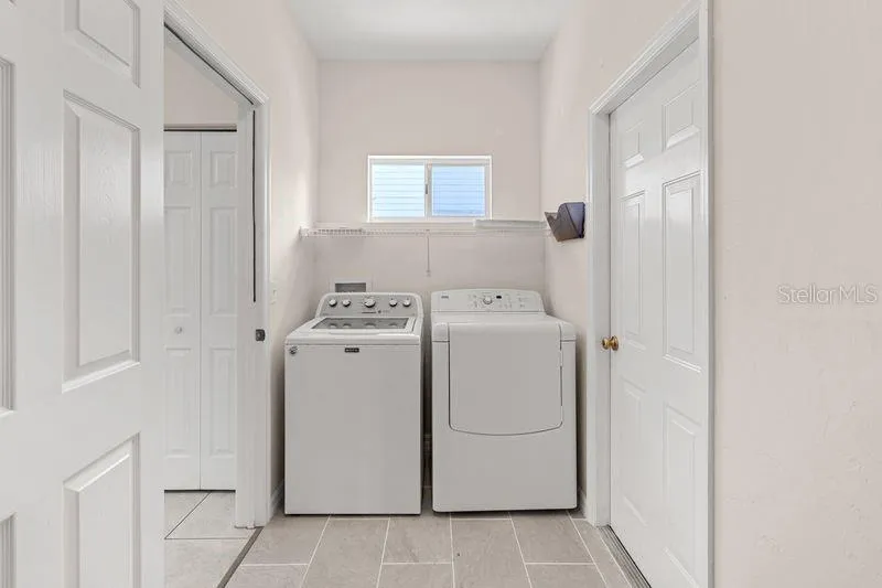 1861 SW 65TH DRIVE Gainesville, FL 32607