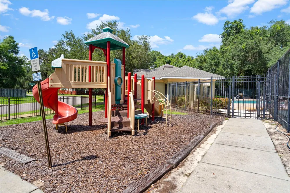 1861 SW 65TH DRIVE Gainesville, FL 32607