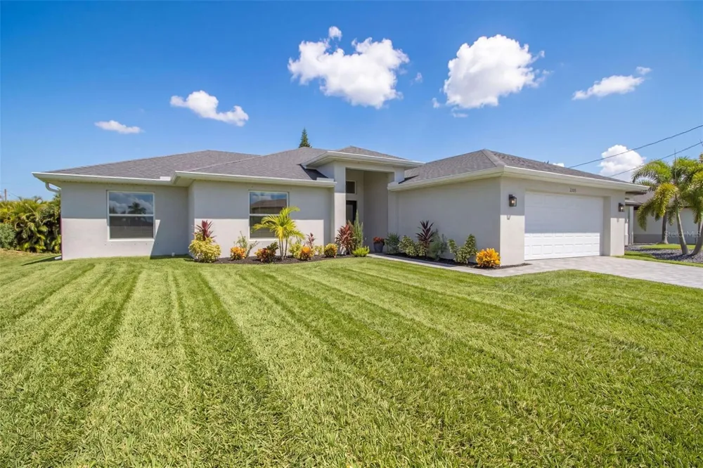 2305 NW 34 AVENUE Cape Coral, FL 33993
