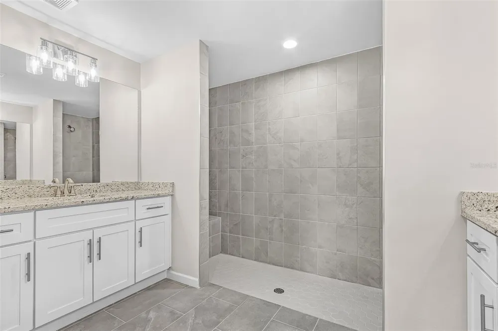 2305 NW 34 AVENUE Cape Coral, FL 33993