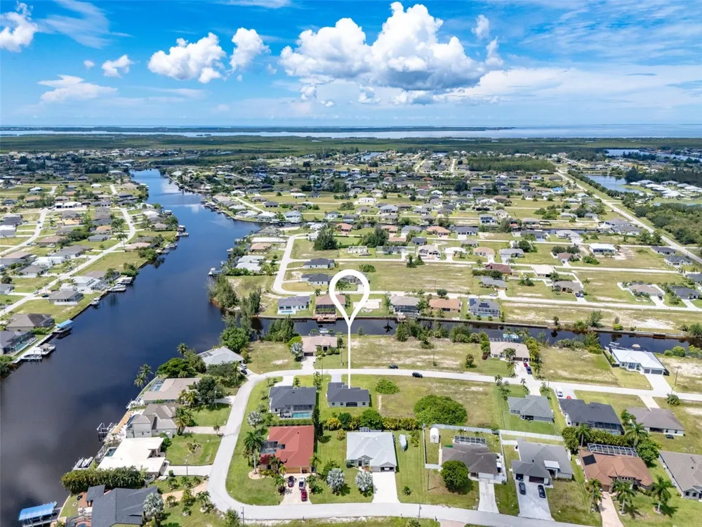 2305 NW 34 AVENUE Cape Coral, FL 33993